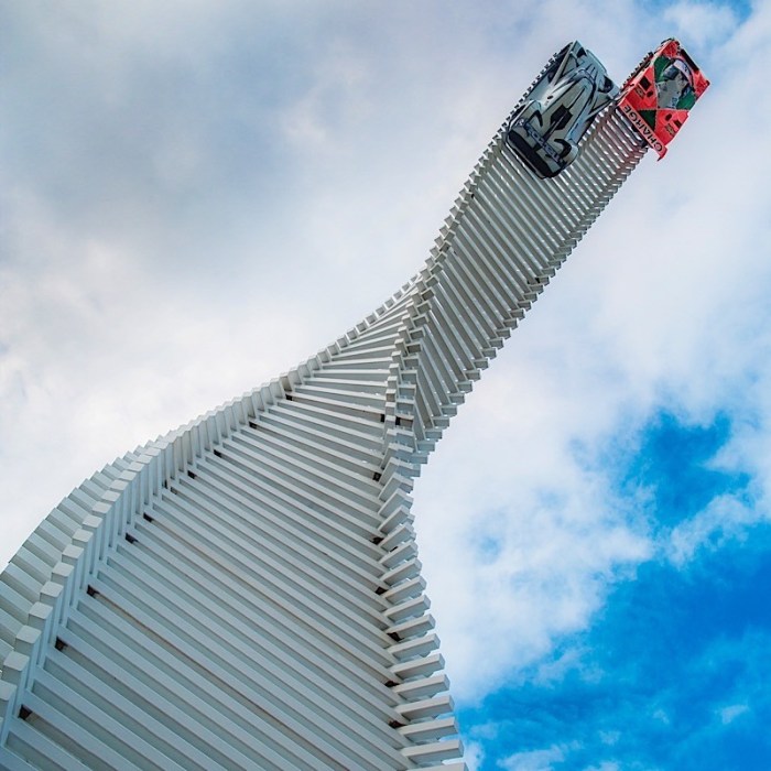 How tall is the tower of doom at elitches